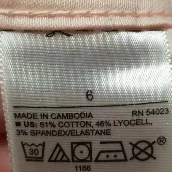 {Old Navy} Rockstar Super Skinny High Rise Jeans - Picture 11 of 12